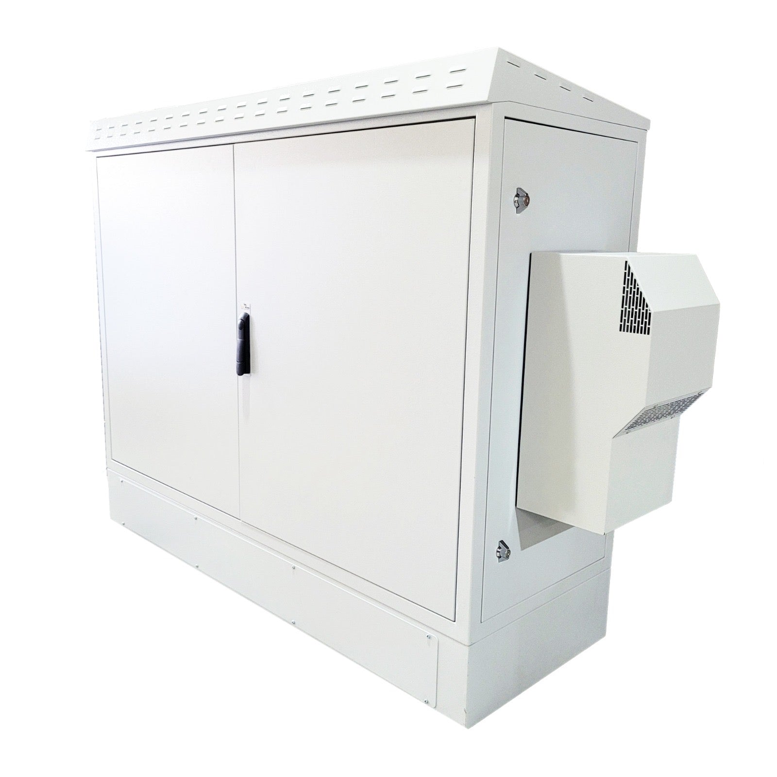 Outdoor Fiber & Telecom Cabinet – IP66 Rated Enclosure