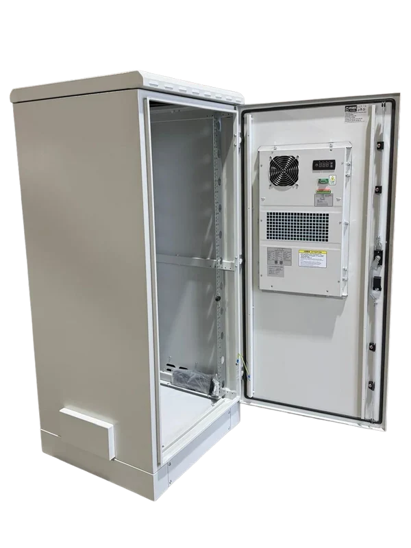 High capacity air conditioning unit for fiber optic cabinets rated at 600W