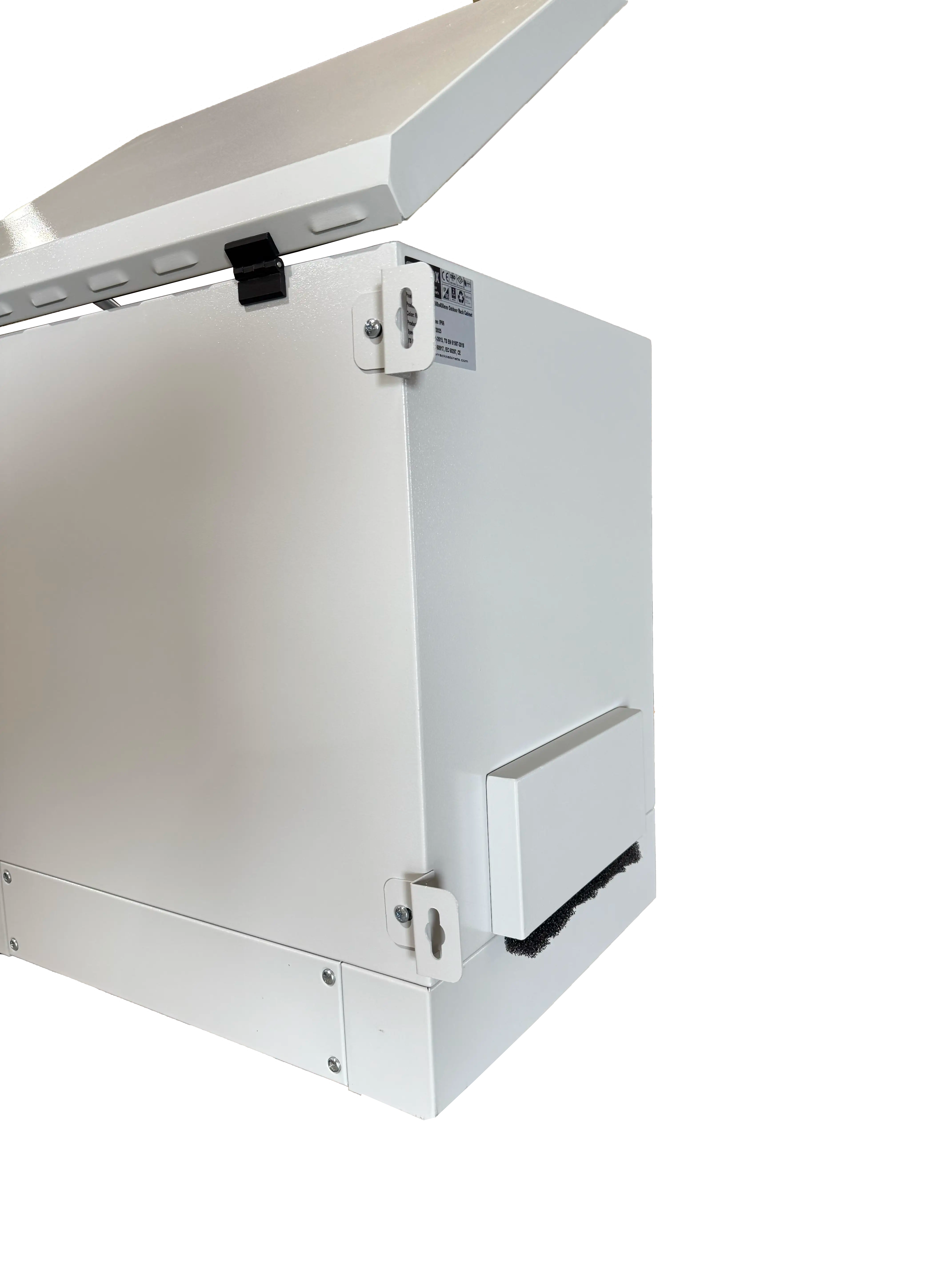 Waterproof STV HC 9U450 network cabinet designed to keep your equipment safe outdoors.