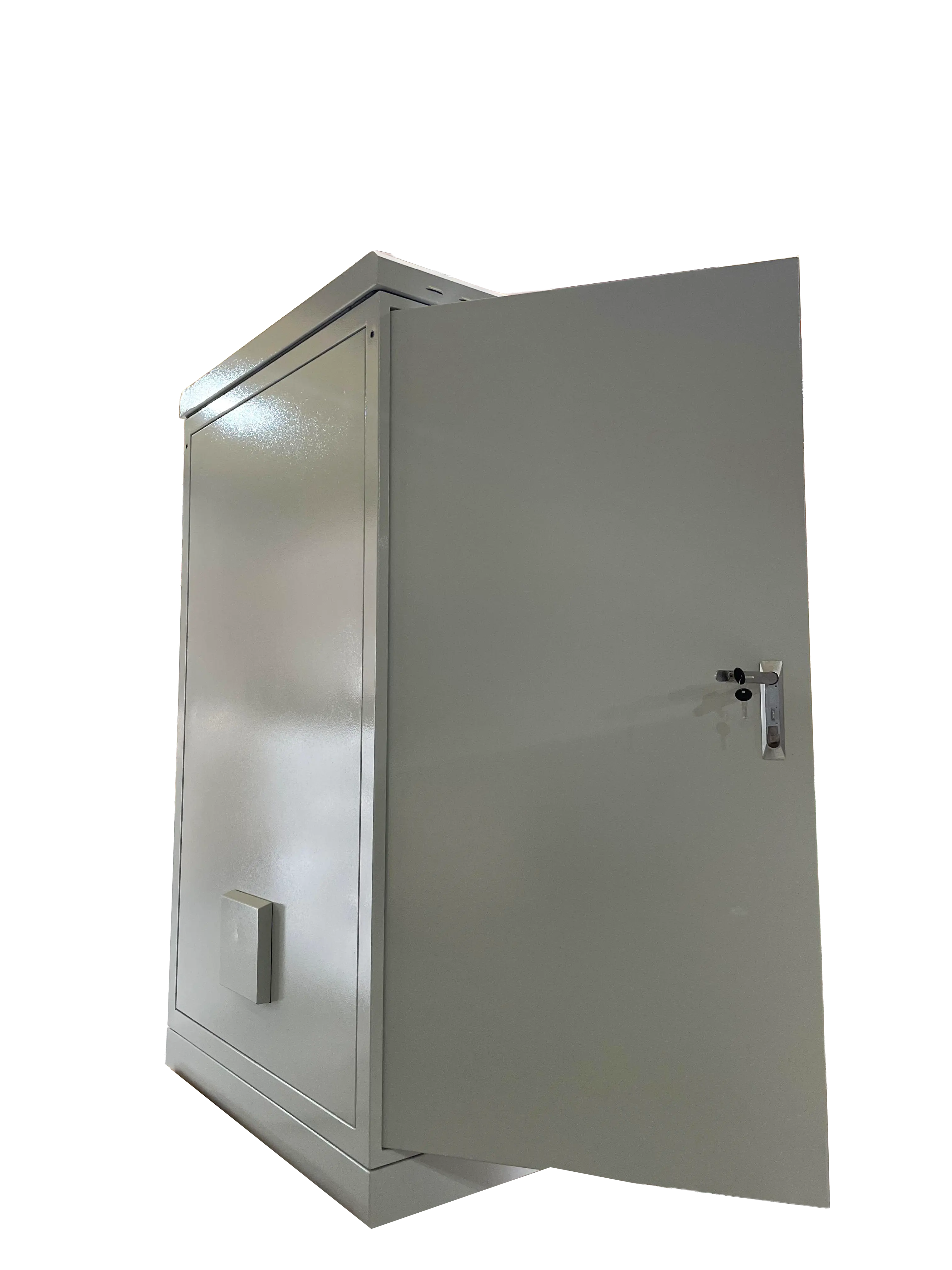 Weatherproof telecom cabinet with 2000W AC and heater ensures stable outdoor equipment operation.