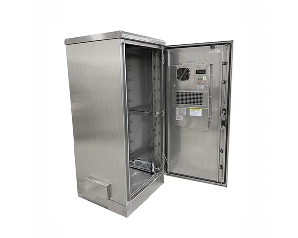 STURDX Climate Series™ 26U IP66 Weatherproof Stainless Steel Outdoor Network Cabinet with Air Conditioner | 24" × 24" (600 × 600 mm) | 19-Inch Rack Enclosure